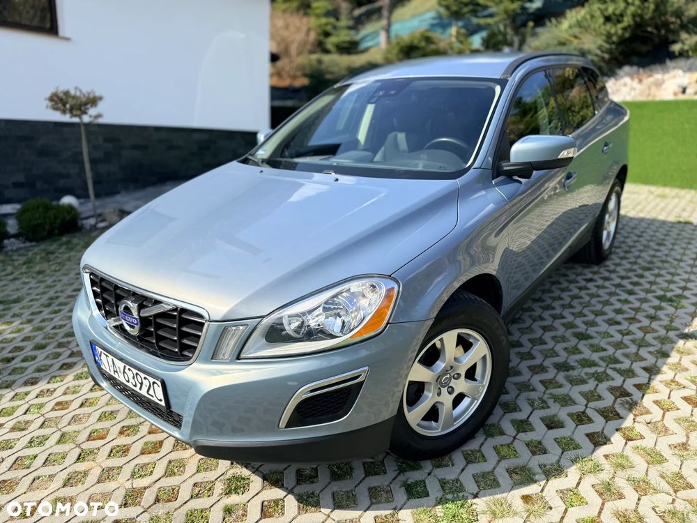 Volvo XC 60 D3 Momentum - 1
