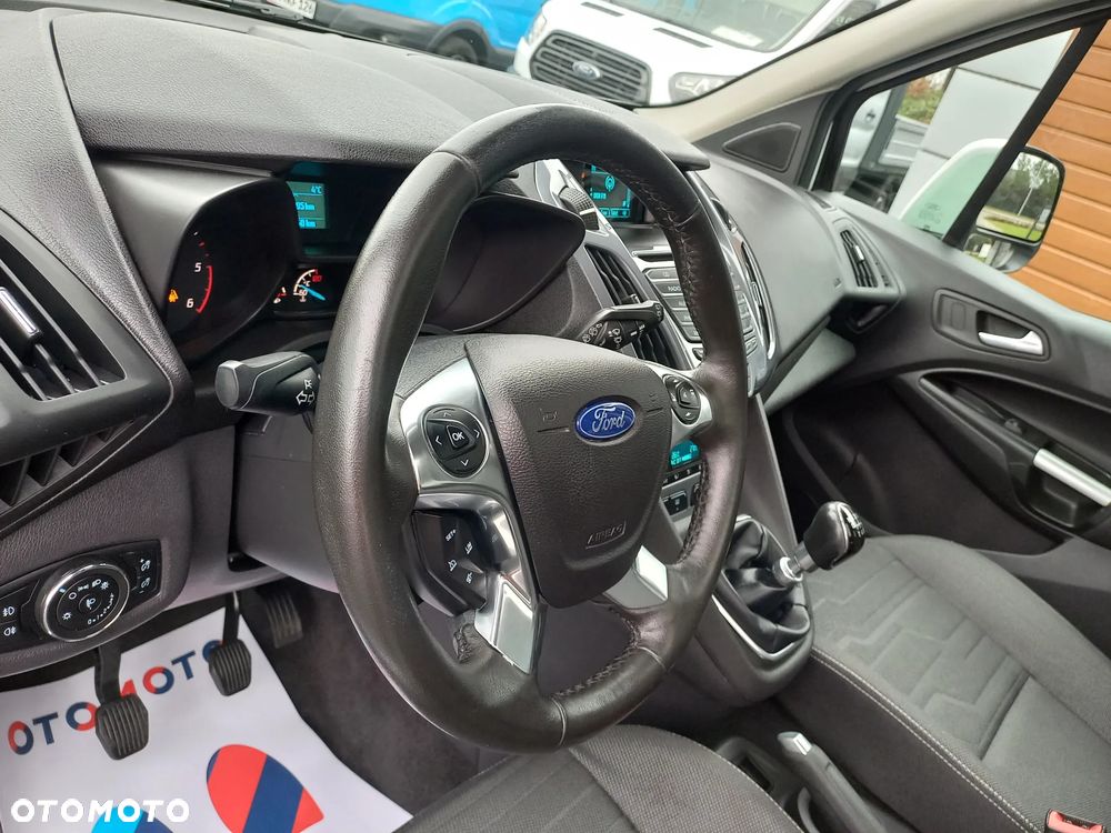 Ford Tourneo Connect Grand 1.5 TDCi Start/Stop Titanium - 22