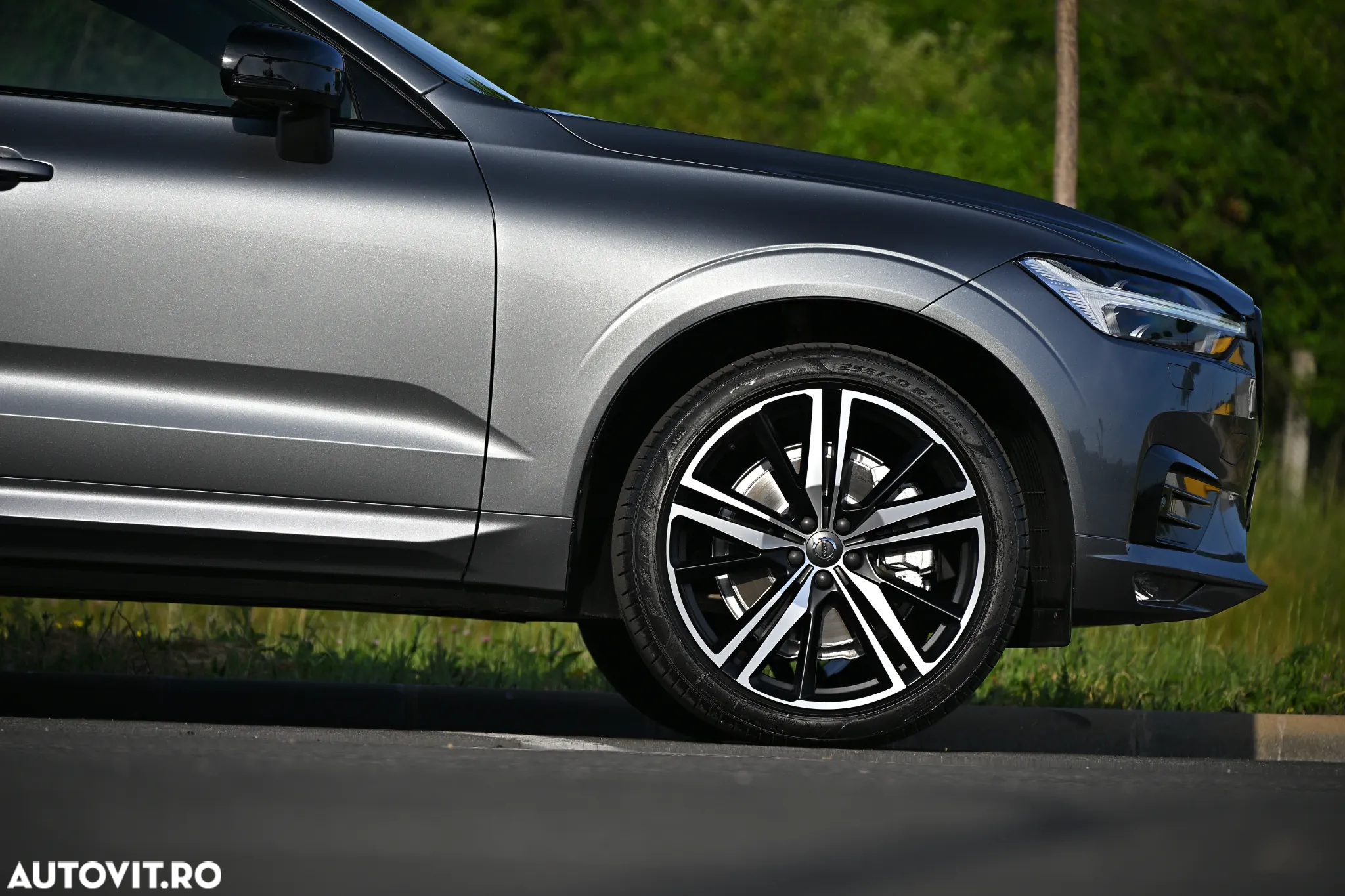 Volvo XC 60 B4 D AWD Geartronic RDesign - 19