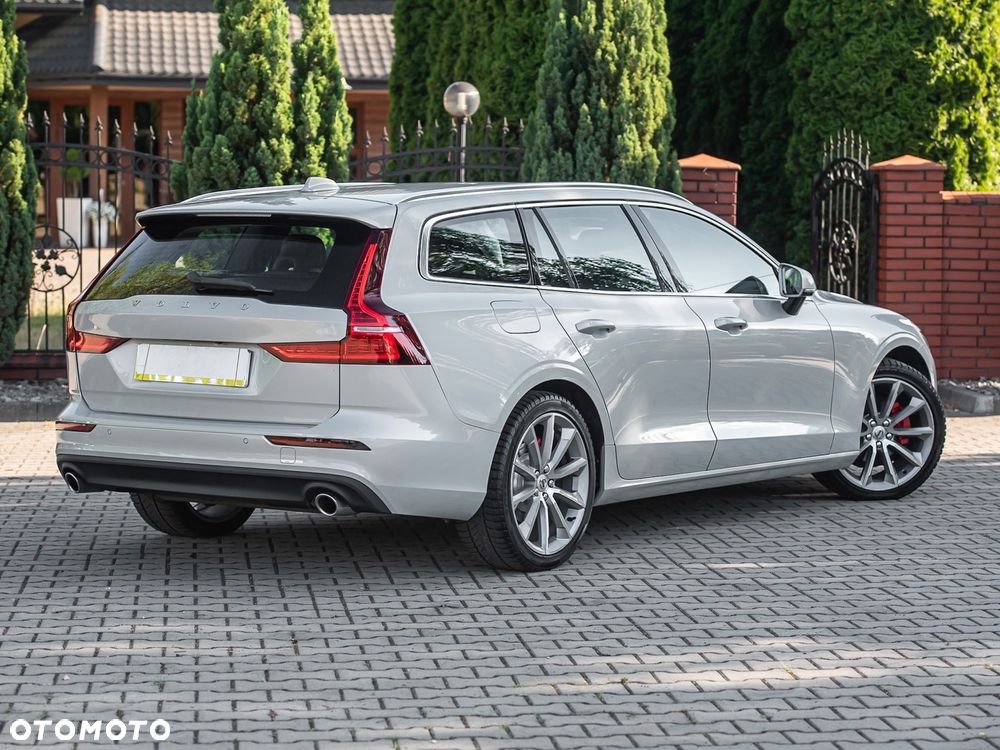 Volvo V60 D4 AWD Geartronic Momentum - 14