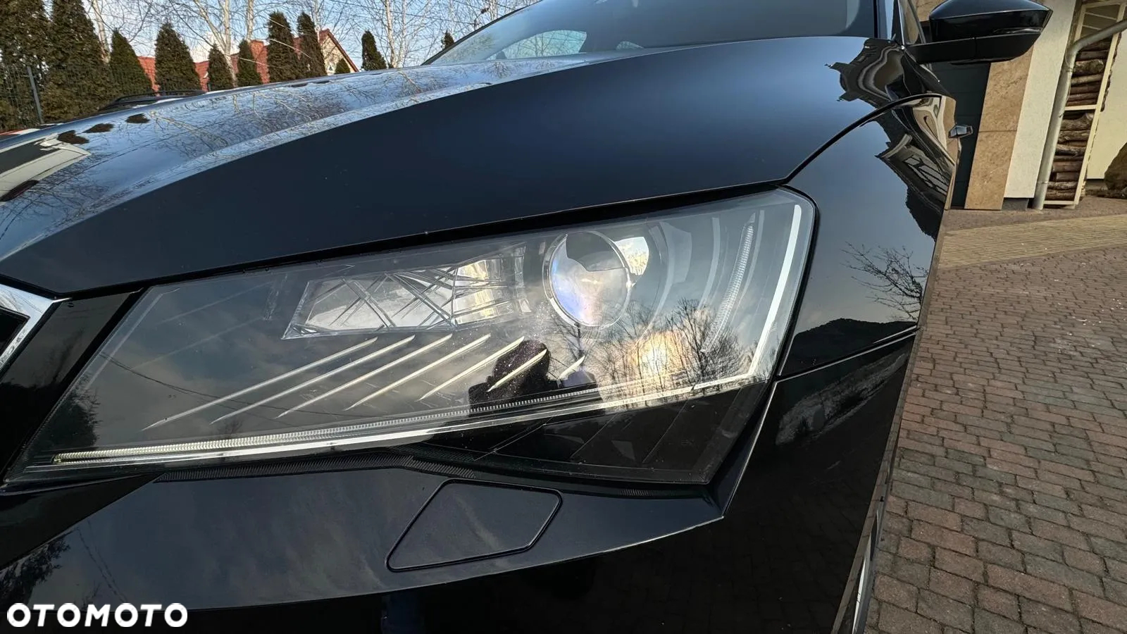 Skoda Superb 2.0 TDI SCR 4x4 L&K DSG - 6