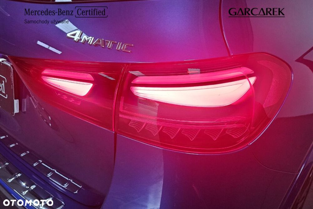 Mercedes-Benz GLA - 14