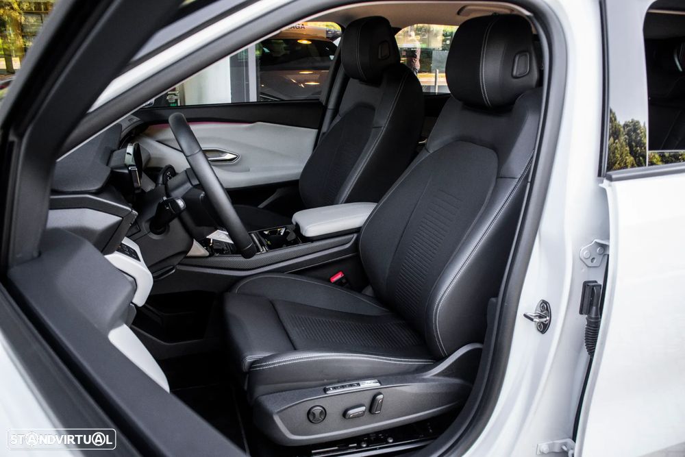 Ford Explorer Elektromotor c/ Extended Range RWD 77kWh Premium - 25