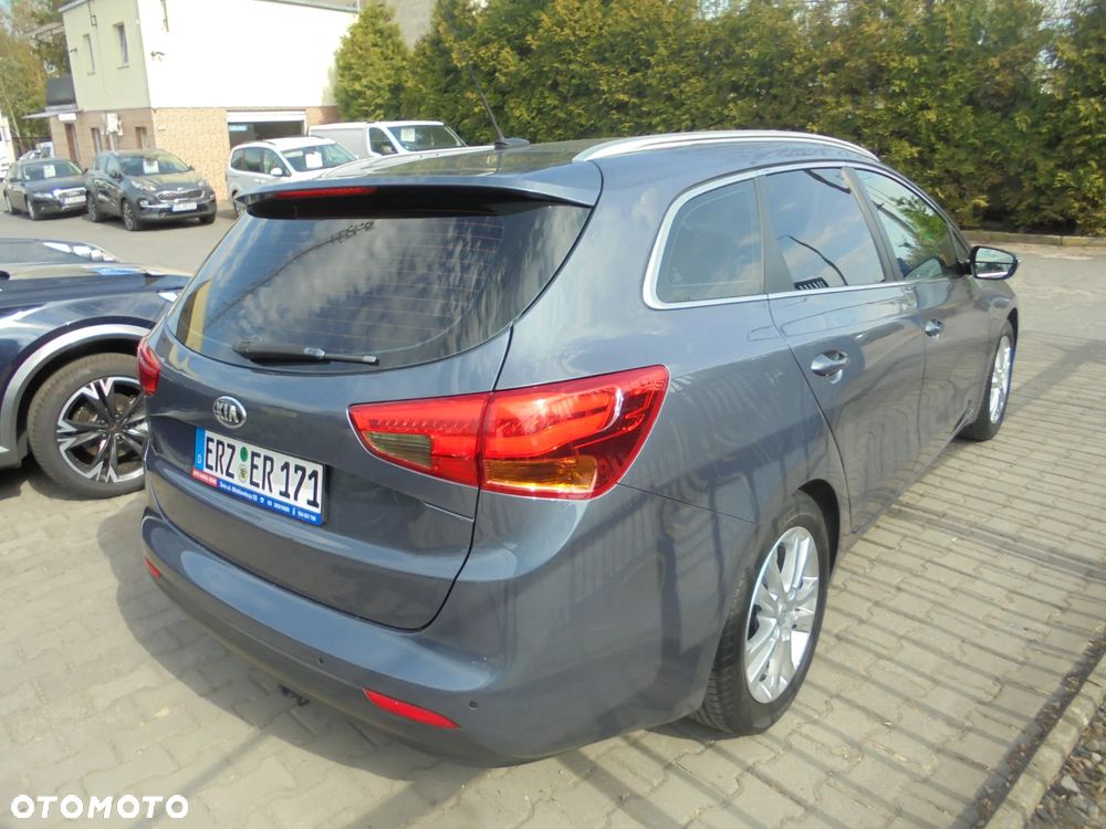 Kia Ceed 1.6 GDI Edition 7 - 4