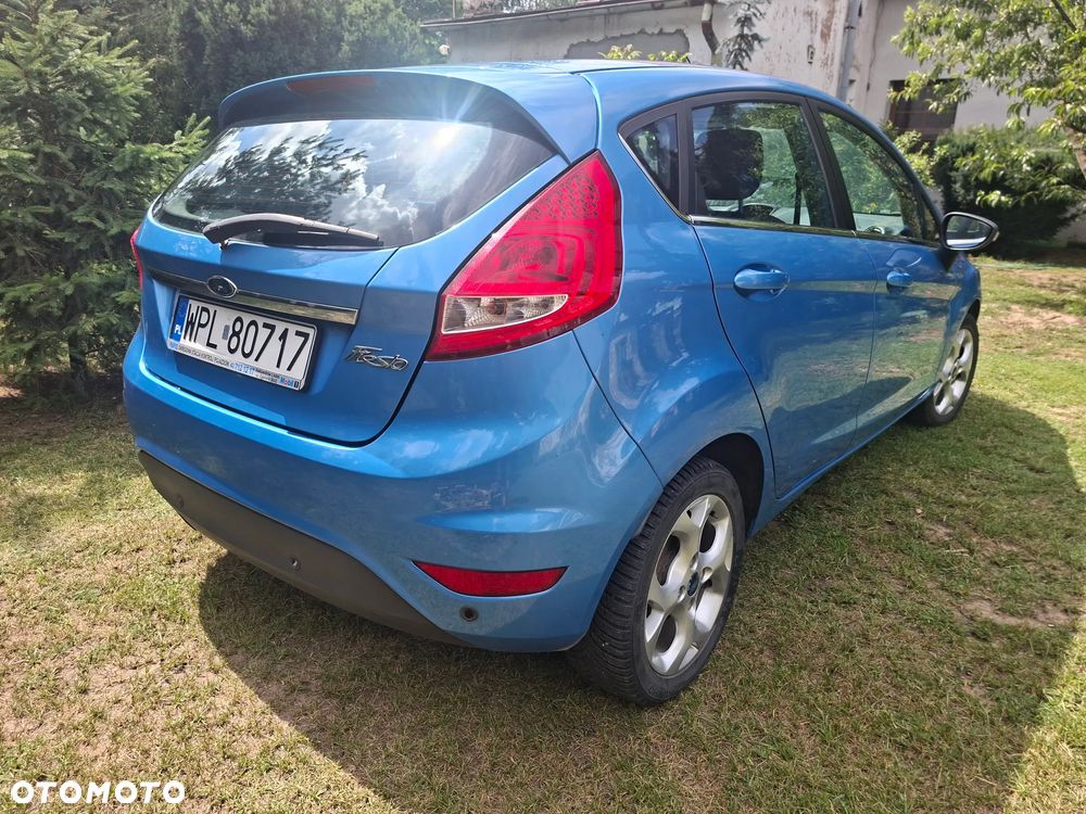 Ford Fiesta 1.6 Titanium - 4