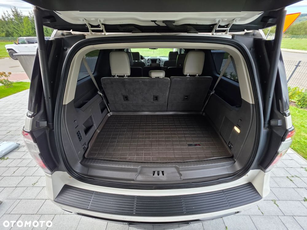 Ford Expedition - 20