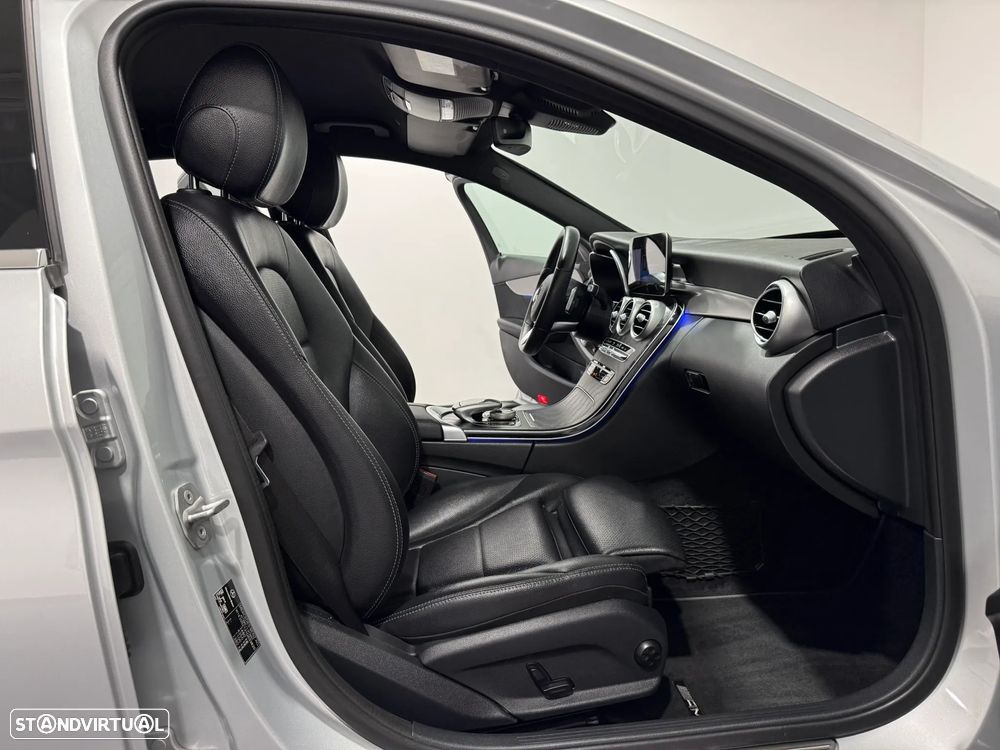 Mercedes-Benz C 300 de AMG Line - 39
