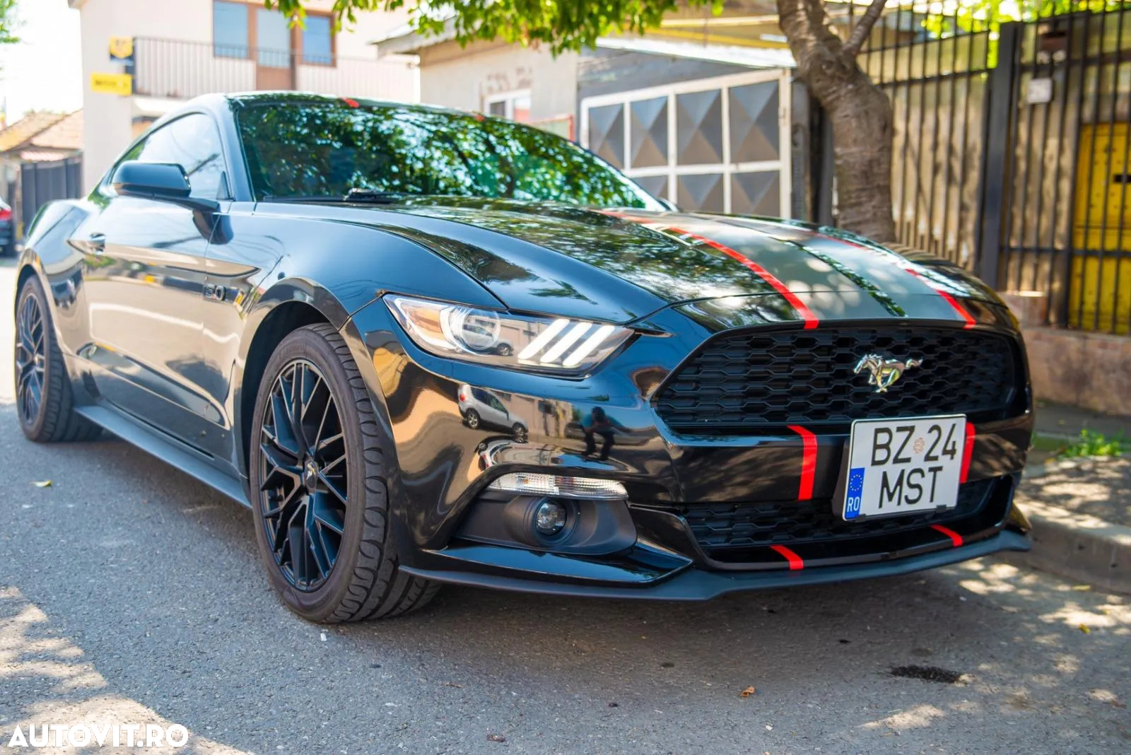Ford Mustang 2.3 EcoBoost Aut. - 3
