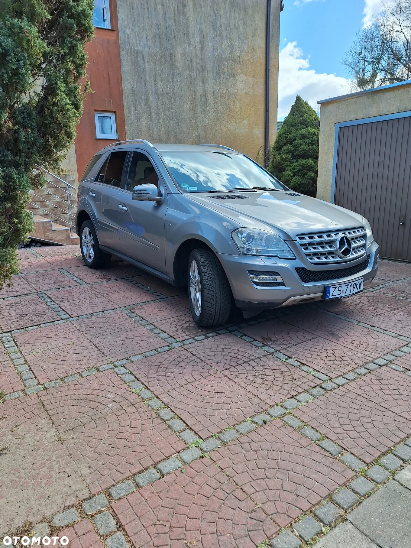 Mercedes-Benz ML 300 CDI BlueEff 4-Matic - 23