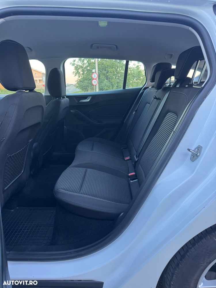 Ford Focus 1.5 EcoBlue Start-Stopp-System Aut. TITANIUM STYLE - 13
