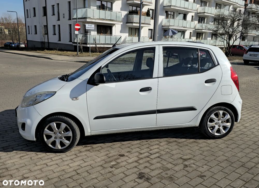 Hyundai i10 1.1 Base - 1