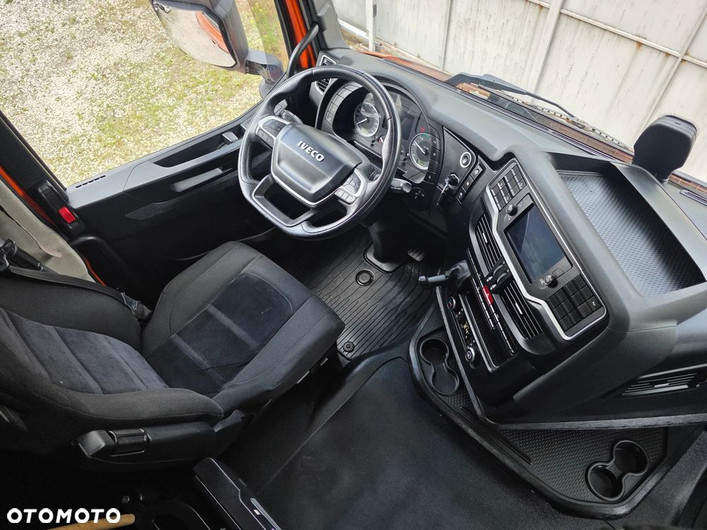 Iveco Stralis AS 460 Standard - 18