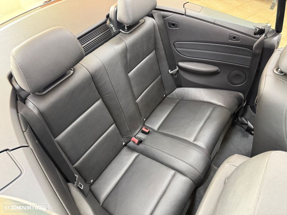 BMW 120 d Cabrio Edition Exclusive - 24