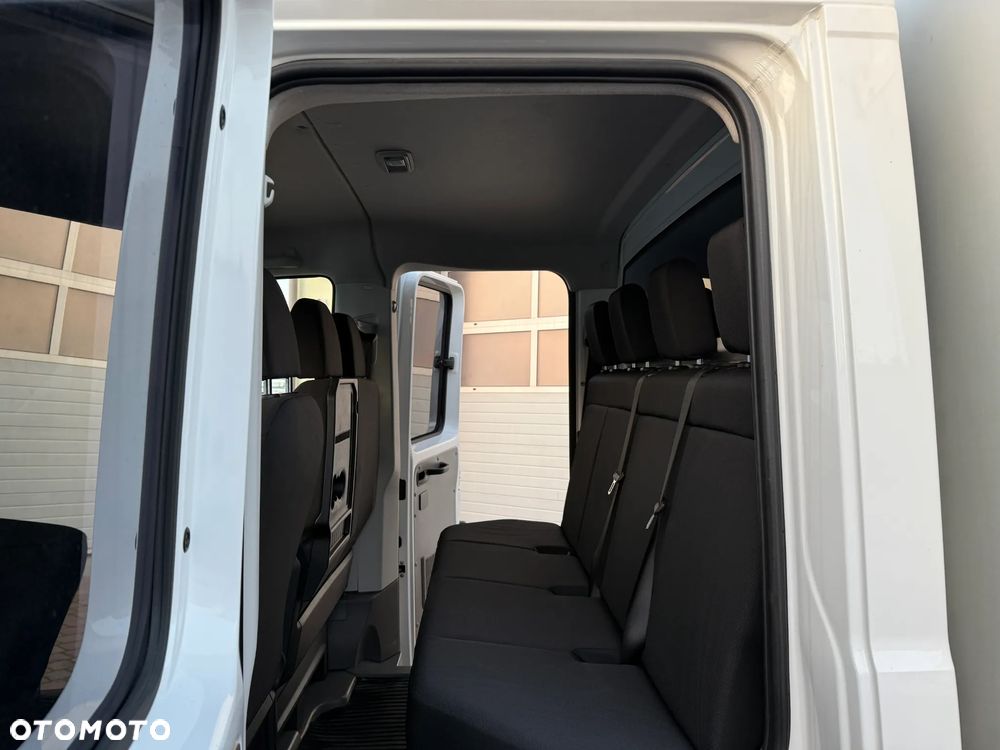 Volkswagen Crafter Doka Brygadówka - 23