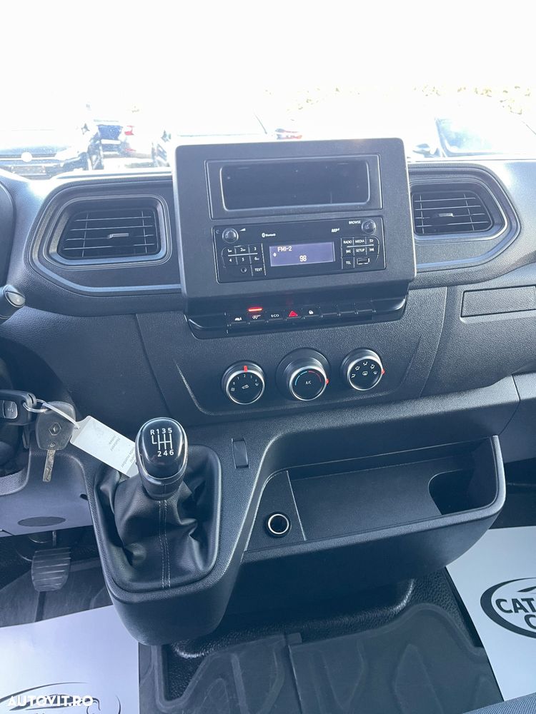Renault Master Doka 7LOCURI - 26