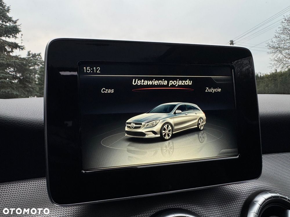 Mercedes-Benz CLA 180 d AMG Line - 16