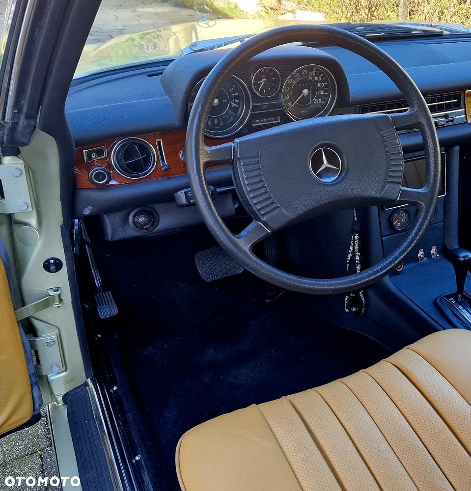 Mercedes-Benz 280 - 7