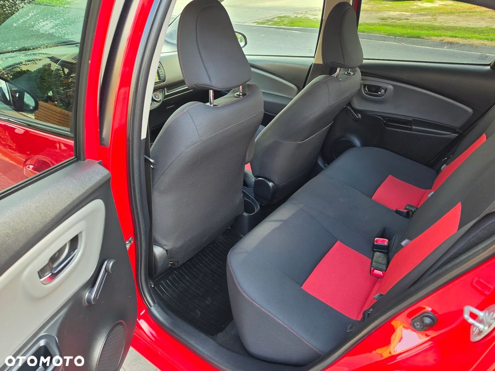 Toyota Yaris 1.33 VVT-i Executive - 7