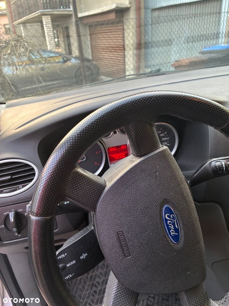 Ford Focus 1.8 TDCi Silver X - 7