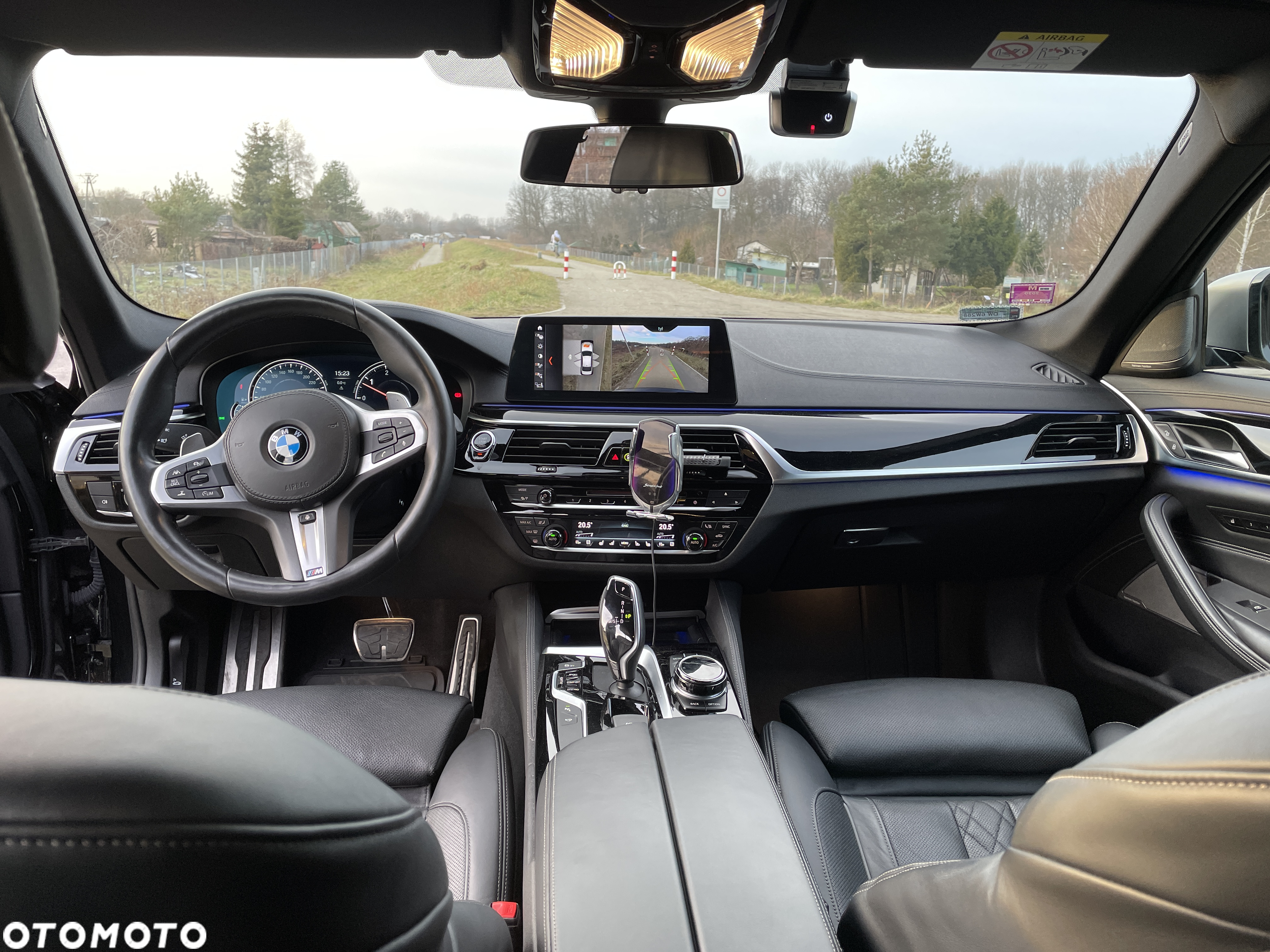 BMW Seria 5 M550d xDrive - 15