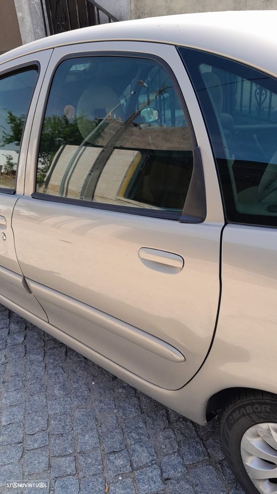 Citroën Xsara Picasso 1.6 SX - 9