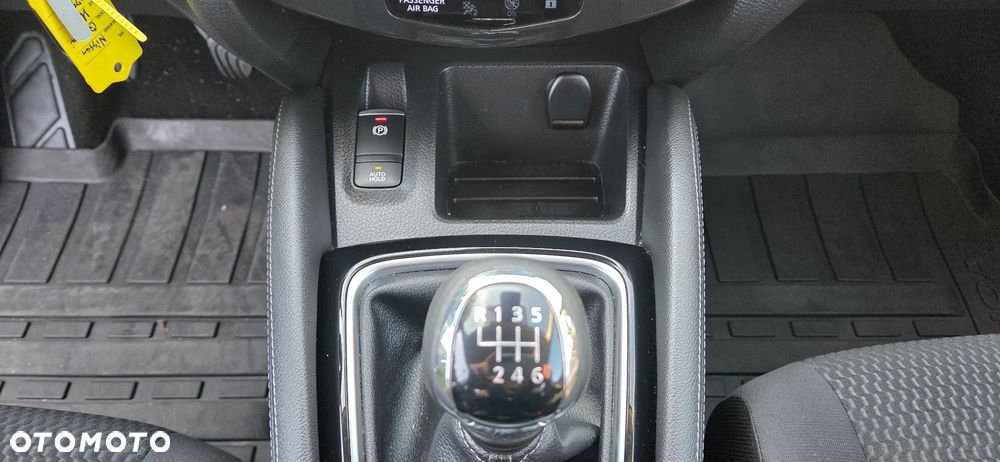 Nissan Qashqai 1.3 DIG-T Tekna - 22