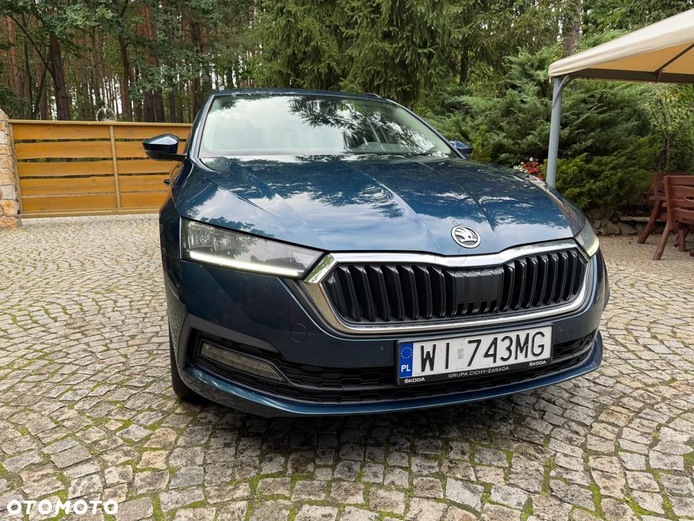 Skoda Octavia 2.0 TDI Ambition DSG - 9