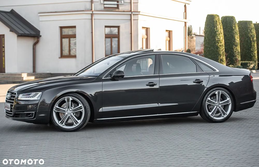Audi A8 4.0 TFSI cylinder on demand quattro tiptronic - 38