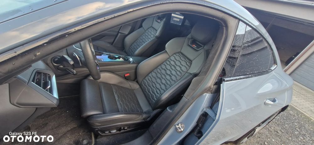 Audi e-tron GT - 15