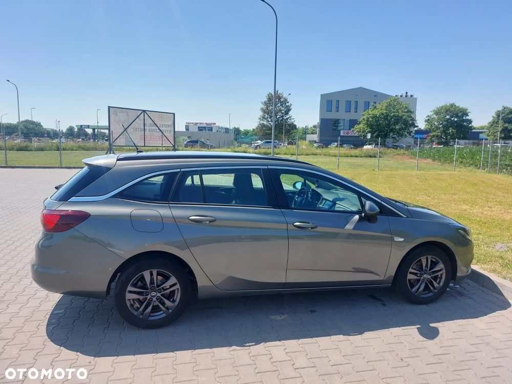 Opel Astra 1.4 T 120 Lat - 14