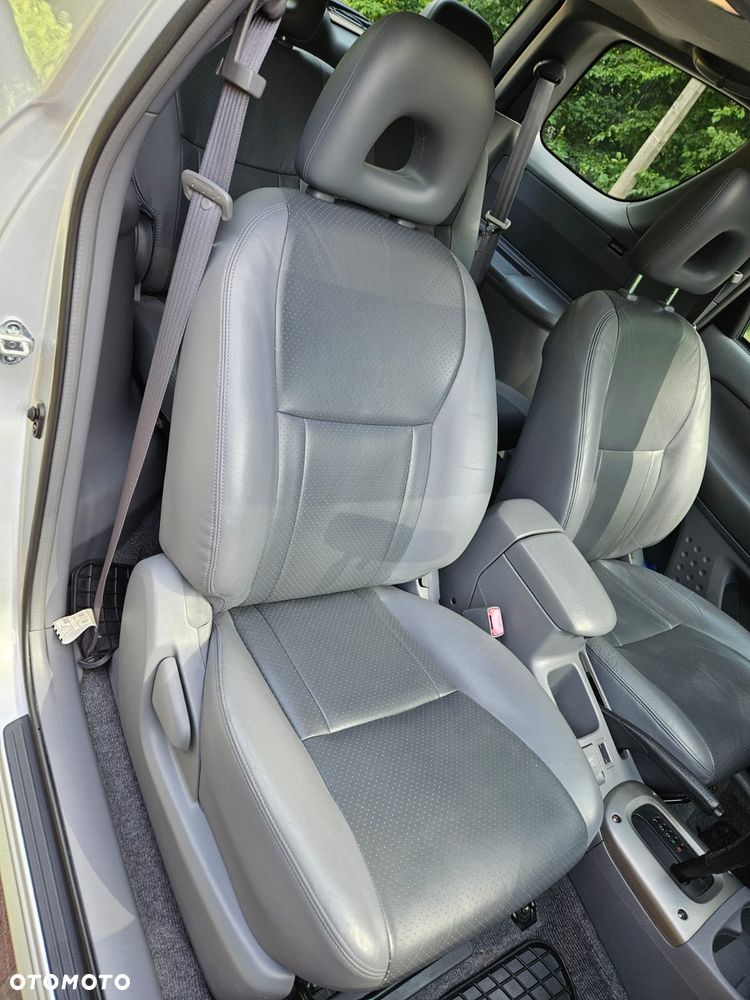Toyota RAV4 - 7