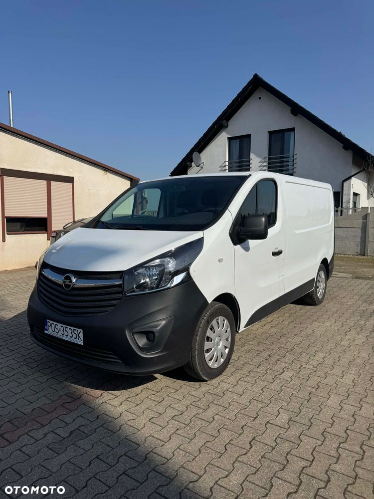 Opel Vivaro - 1