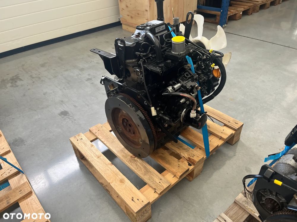 SILNIK YANMAR 3TNV88 12500netto - 7