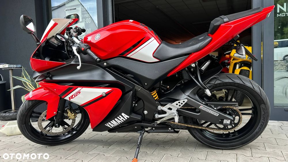 Yamaha YZF - 2