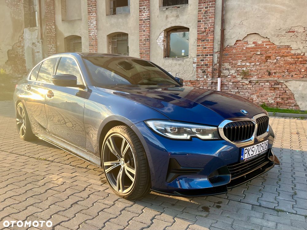 BMW Seria 3 330i Sport Line - 1