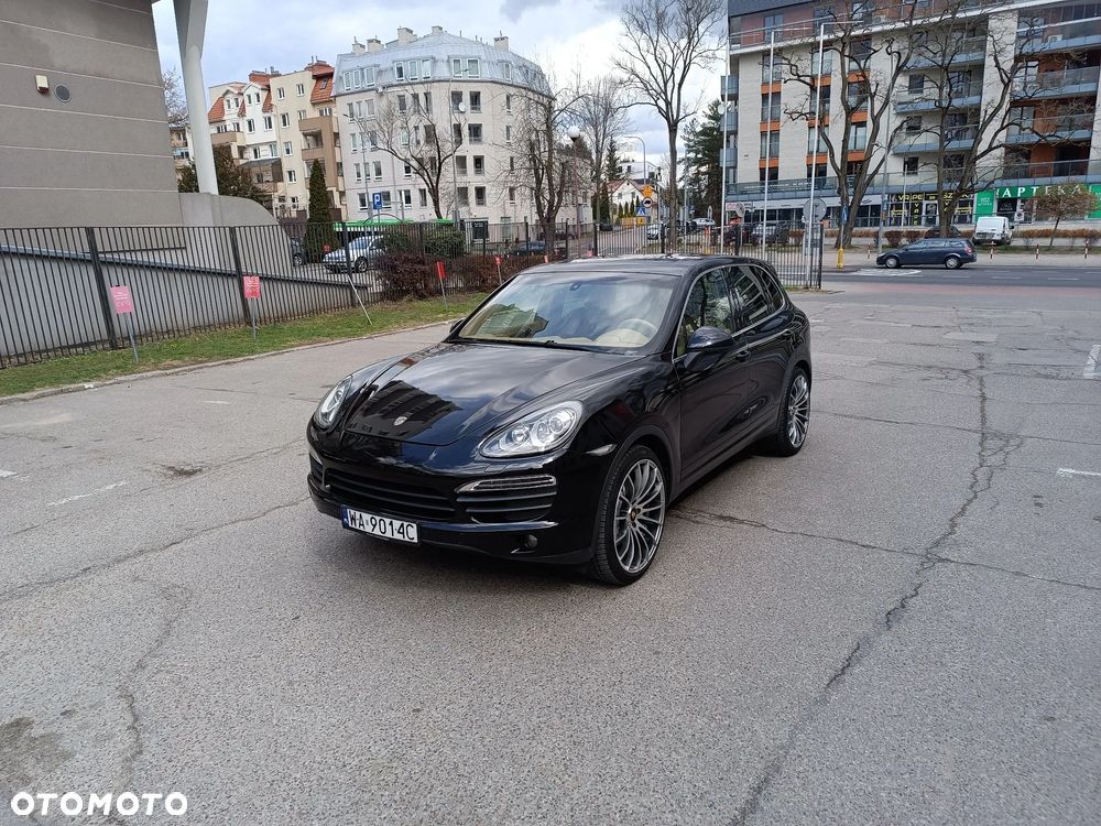 Porsche Cayenne - 24