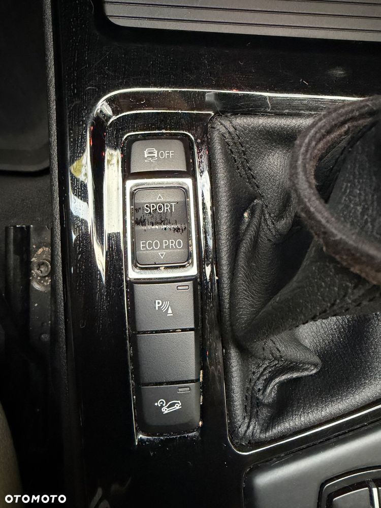 BMW X1 xDrive20d - 15