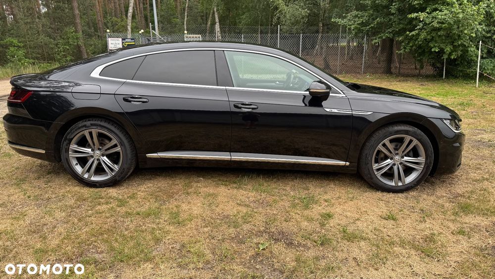 Volkswagen Arteon 2.0 TDI SCR R-Line DSG - 11