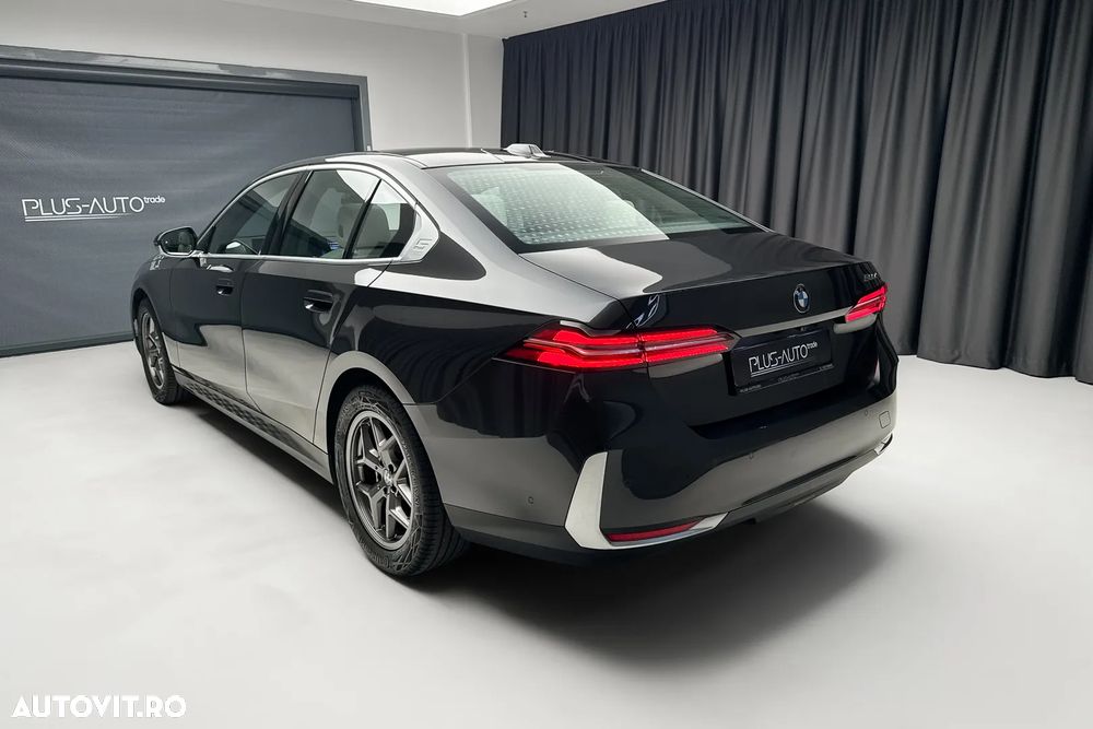 BMW Seria 5 520d Aut. - 4