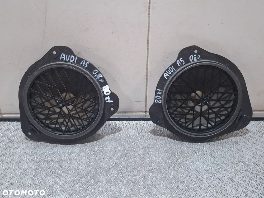 Głośnik Audi A5 nr 8T0035411 rok 2008 cena za sztukę - 1