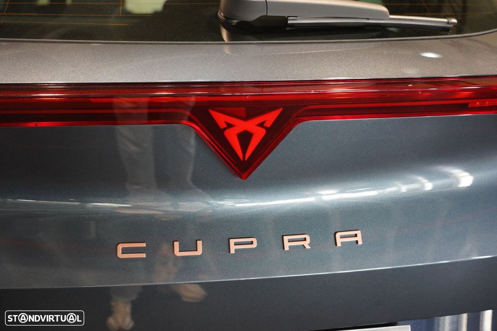 Cupra Formentor 1.5 eTSI DSG - 51