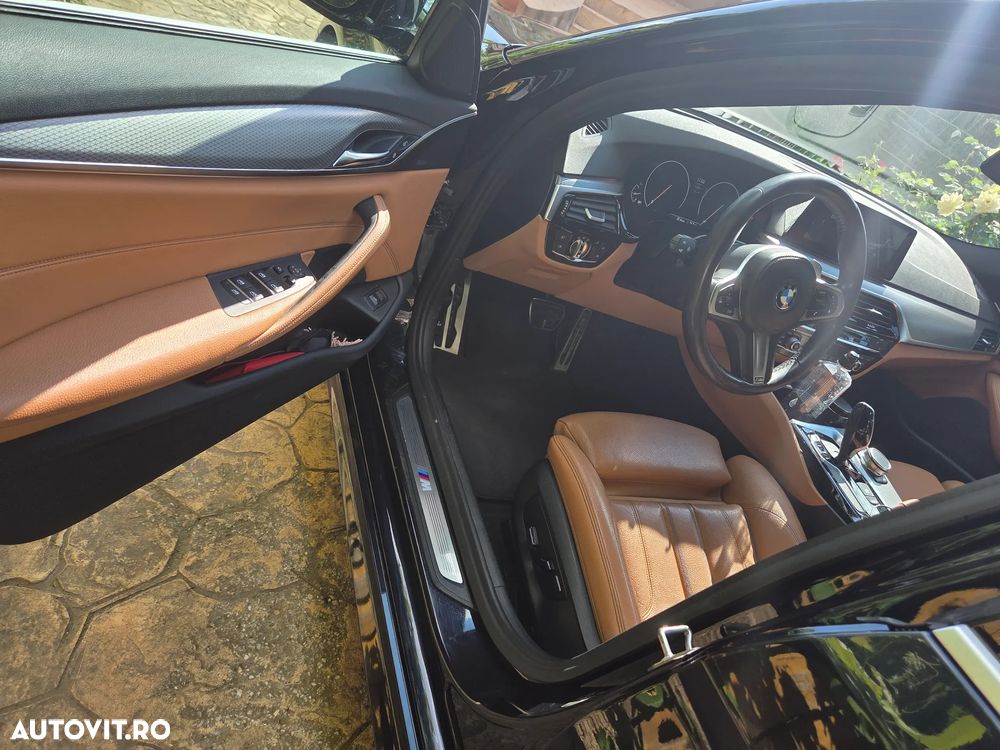BMW Seria 5 530i xDrive AT - 14