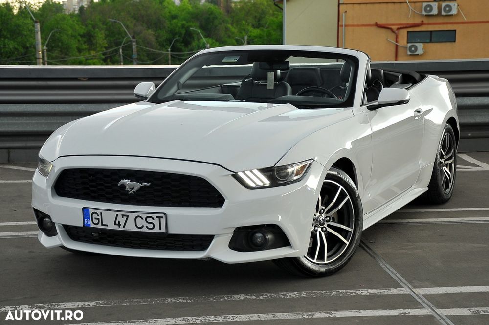 Ford Mustang 2.3 EcoBoost Aut. - 1