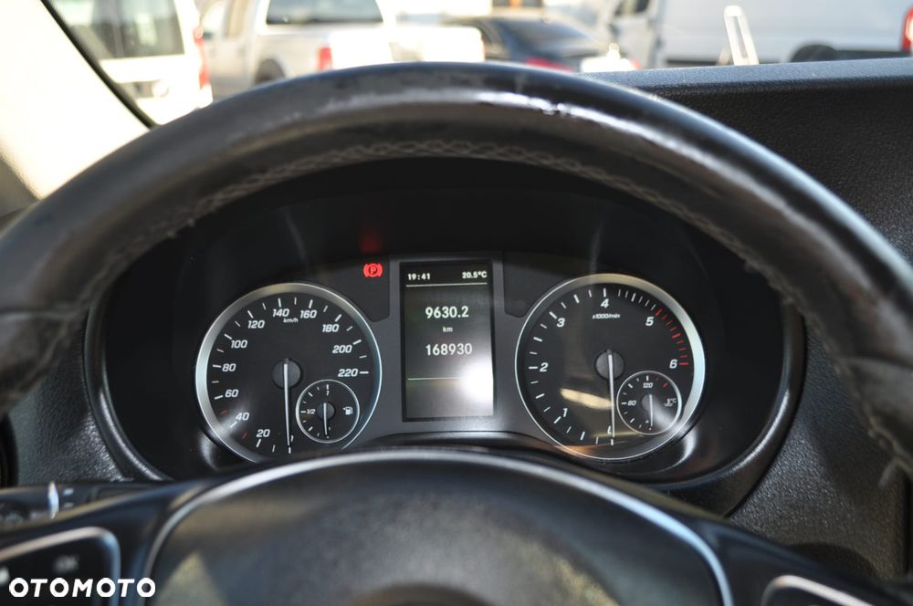 Mercedes-Benz Vito - 20