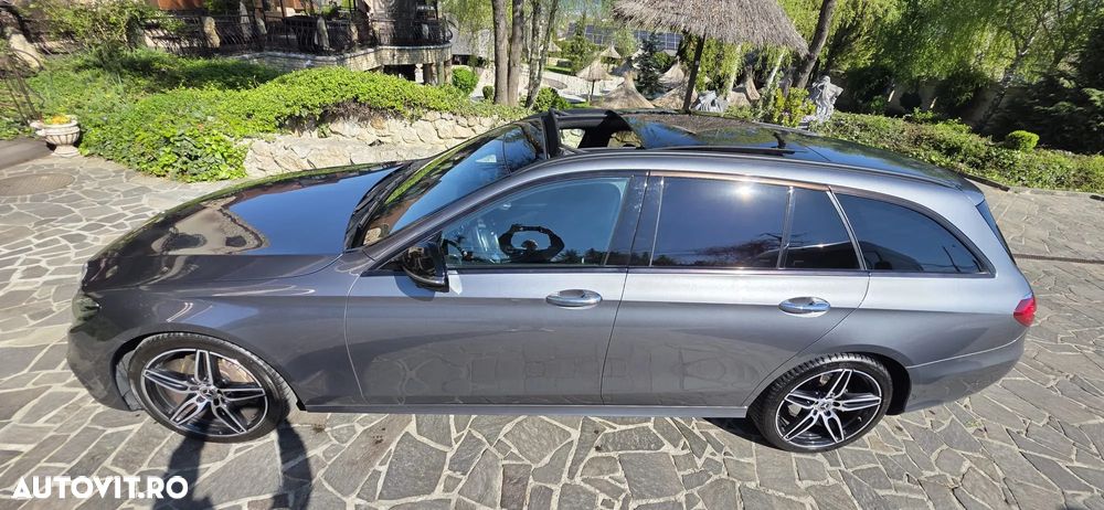 Mercedes-Benz E 220 d 4MATIC 9G-TRONIC AMG Line - 39