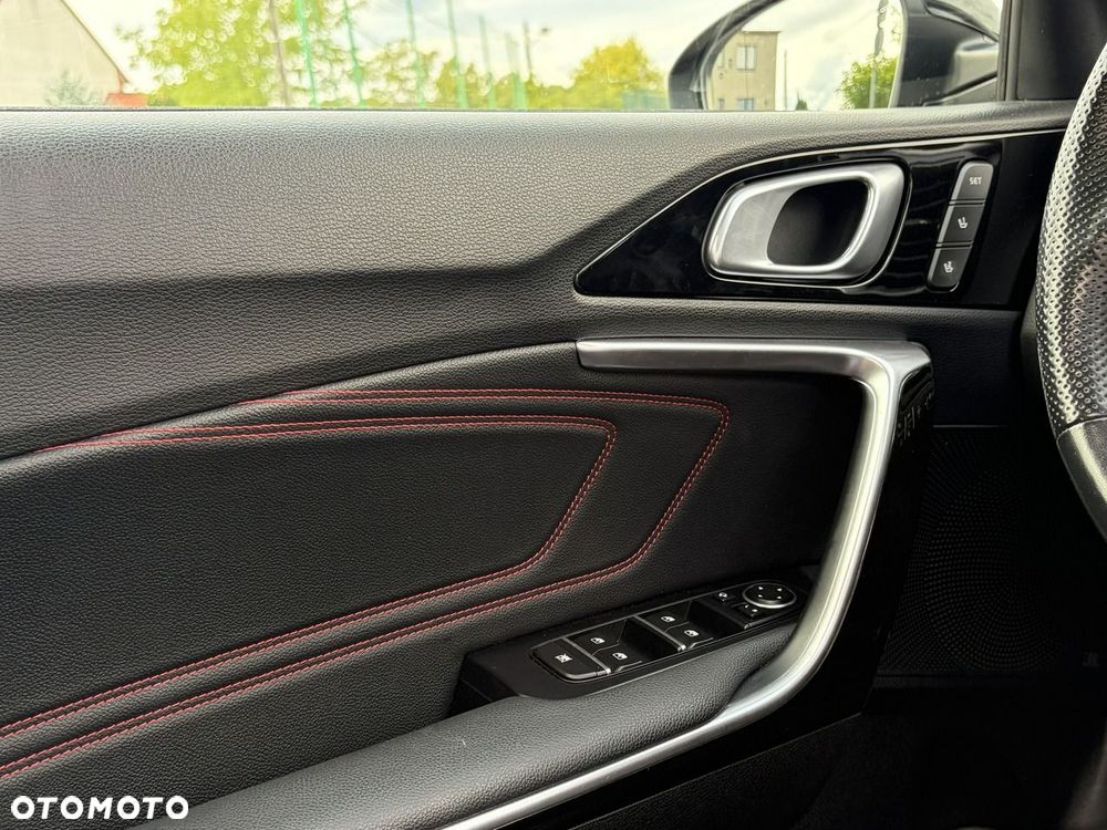 Kia ProCeed 1.6 T-GDI DCT7 OPF GT - 20