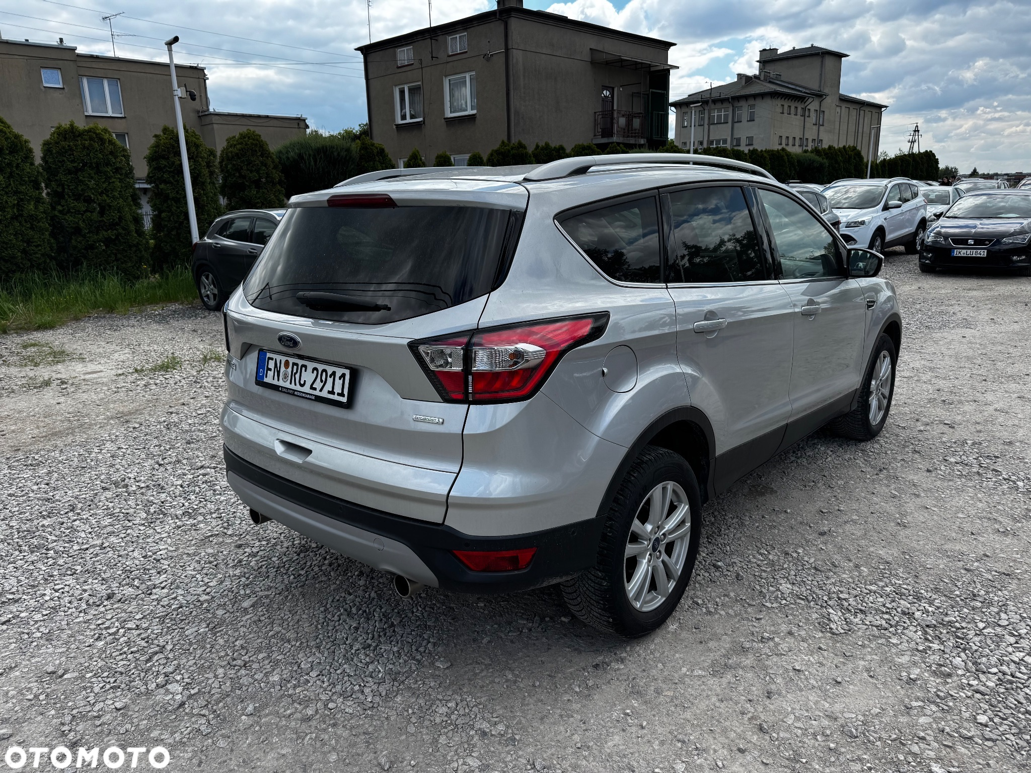 Ford Kuga 1.5 EcoBoost 2x4 Cool & Connect - 19