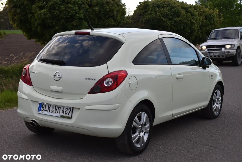 Opel Corsa - 13