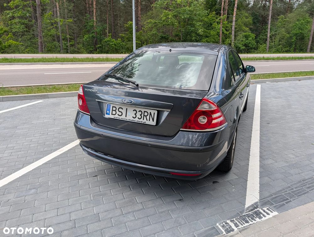 Ford Mondeo 2.5 V6 Ghia X100 / X - 10