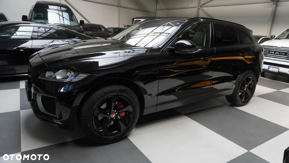 Jaguar F-Pace 2.0 i4P AWD R-Sport - 13